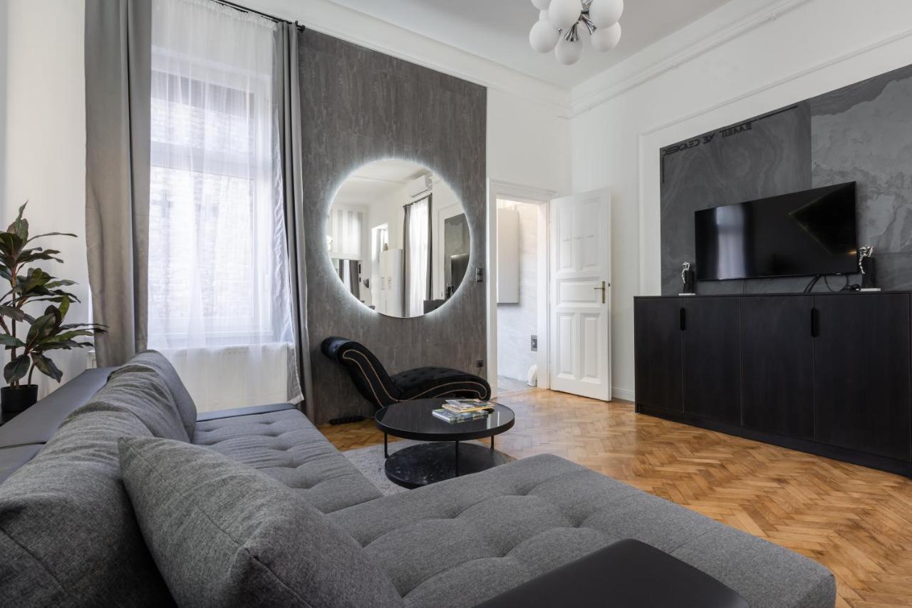 Galaxy Cube Apartment Budapest Eksteriør bilde